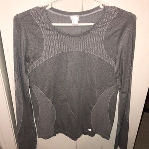 offers? GAP WORKOUT LONG-SLEEVE
